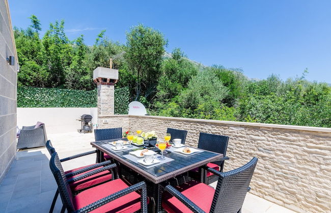 Villa Tranquility Nest Beniva - Three-bedroom Villa With Swimming Pool and Partial Sea View - Photo 38