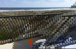 Foto 3 - Oceanfront 3BR Luxe New Rental