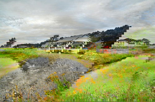 Foto 18 - Comfortable Holiday Houses With Pool, Whirlpool