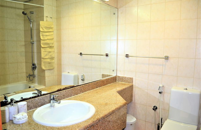 MCLN - Spacious Furnished Studio - Photo 9