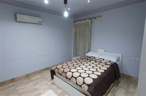 Photo 3 - Charming 3-bed Apartment in New Cairo City