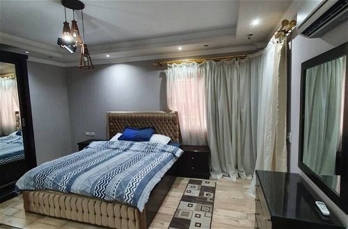 Photo 7 - Charming 3-bed Apartment in New Cairo City