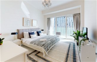 Foto 3 - SuperHost - Stylish Apartment With Full Marina Views