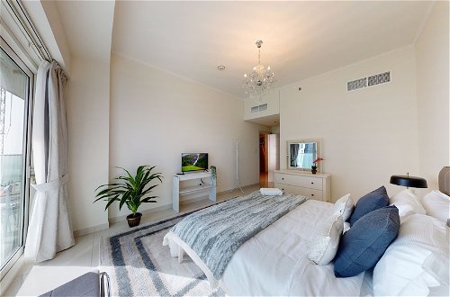 Foto 2 - SuperHost - Stylish Apartment With Full Marina Views
