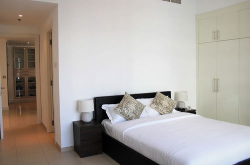 Photo 4 - EVA - 2BR Apt in the heart of Dubai