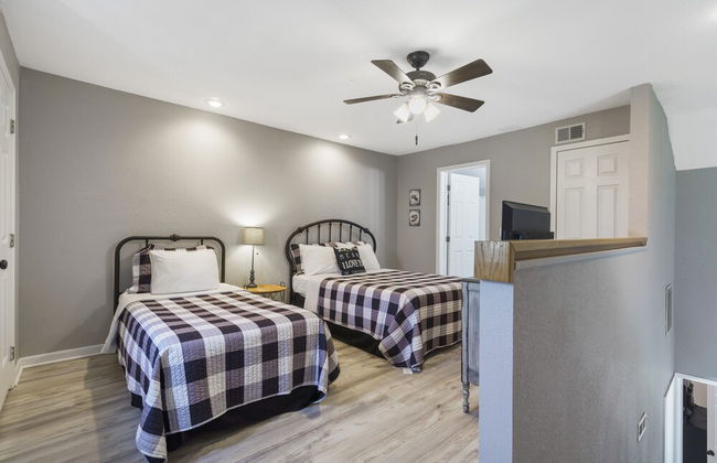 Highland Hideaway - Branson - Local Attractions, On-site Amenities & More! - Foto 8