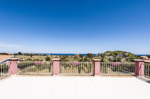 Photo 20 - Charming Sea View Villa close to beach