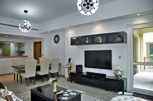 Photo 13 - Breathtaking 2BR Apt. in Palm Jumeirah