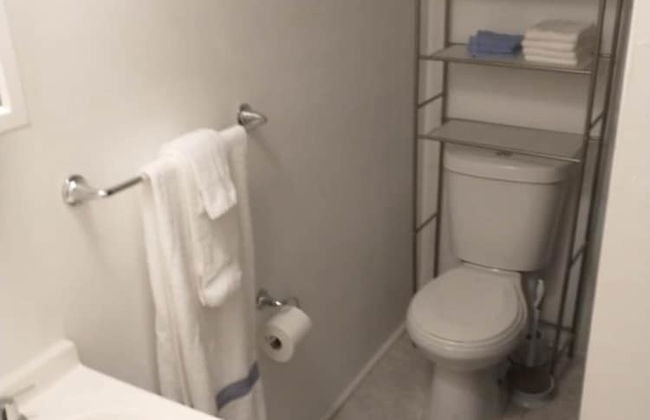 The Van Zant House - Photo 11
