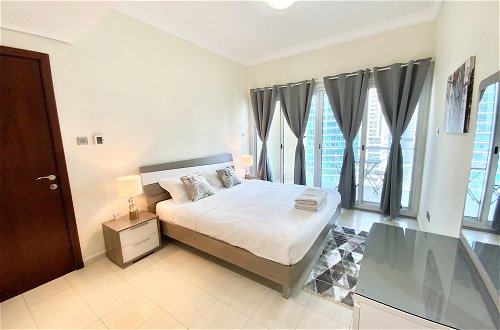 Photo 3 - LKV - 1bed with 2 balconies in JLT