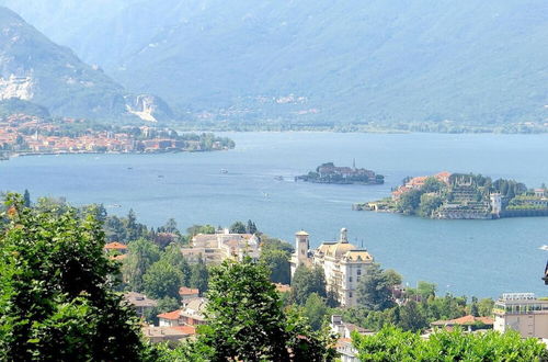 Photo 13 - Kenya apt Over Stresa With Lake View