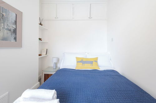 Foto 4 - Bright two Bedroom Flat in Fashionable Fulham by Underthedoormat