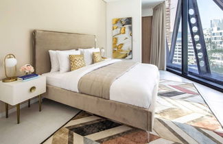 Photo 3 - Modern + Minimalist 1BR in Burj Khalifa Boulevard