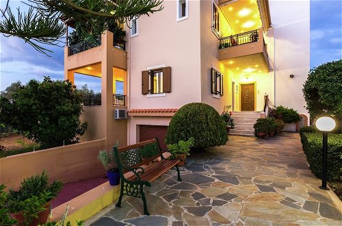 Foto 35 - New Small Apartmentcomplex in Village of Prinès near Rethymnon