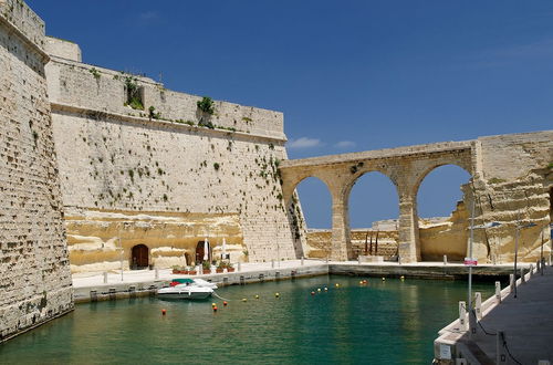 Foto 15 - Traditional Maltese Townhouse, Roof Terrace and Views