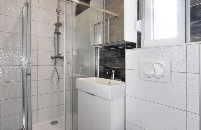 Corner apartments Savska - Photo 28