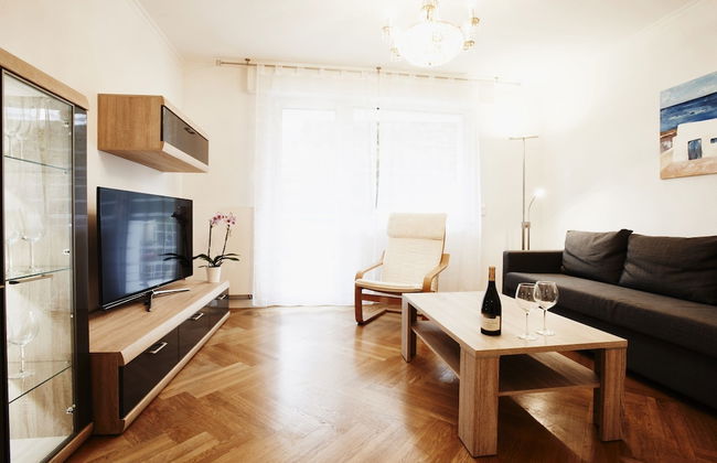 Kampowski Apartments - Photo 8