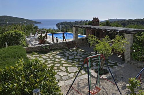 Foto 1 - Toni - With Pool and View - A1