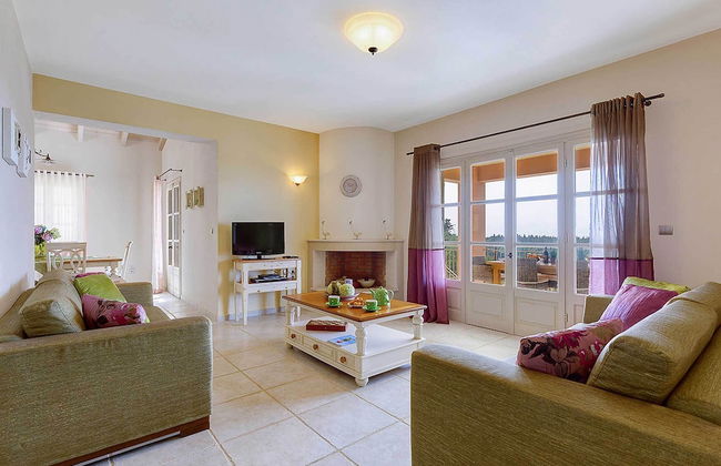 Villa Nikolas - Foto 1