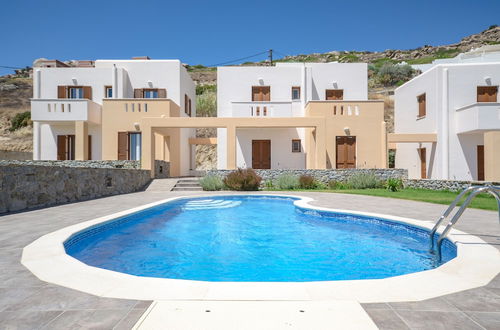 Photo 20 - Naxos Luxury Villas