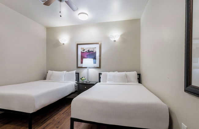 Fully Furnished Condos Near St Charles - Photo 27