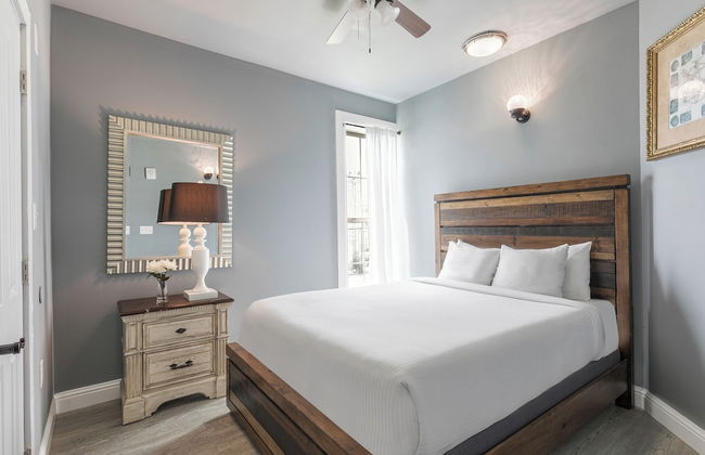 Fully Furnished Condos Near St Charles - Photo 19