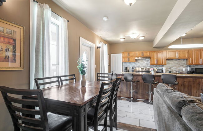 Fully Furnished Condos Near St Charles - Photo 46