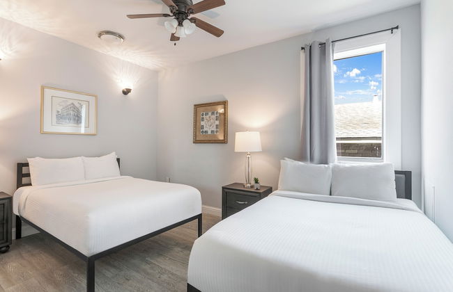 Fully Furnished Condos Near St Charles - Photo 20