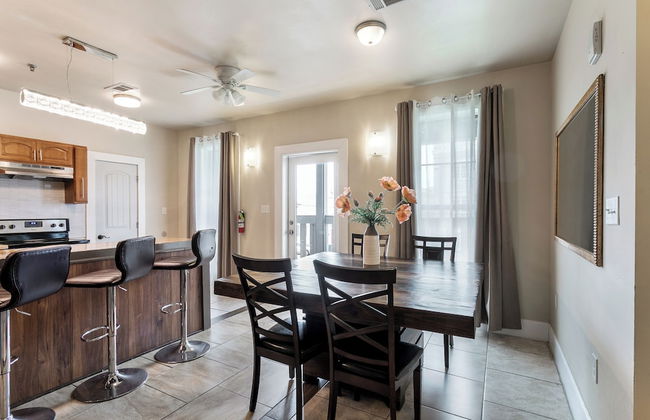 Fully Furnished Condos Near St Charles - Photo 47