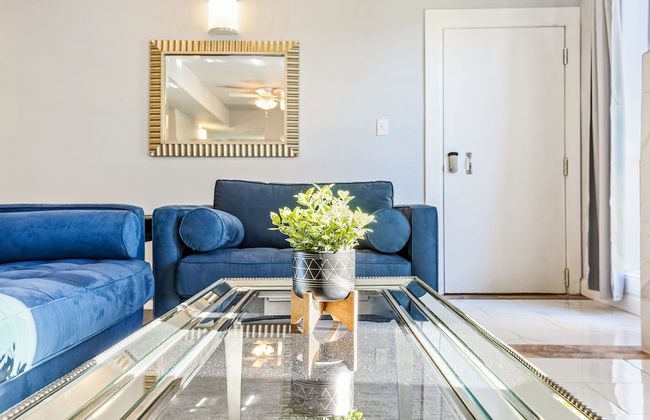 Fully Furnished Condos Near St Charles - Photo 71