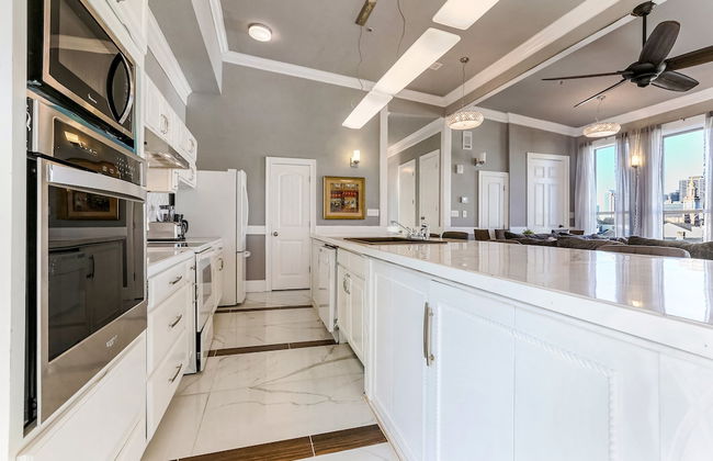 Fully Furnished Condos Near St Charles - Photo 56