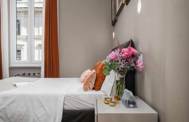 The Roman Empire Guesthouse - Photo 45