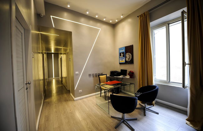The Roman Empire Guesthouse - Photo 2