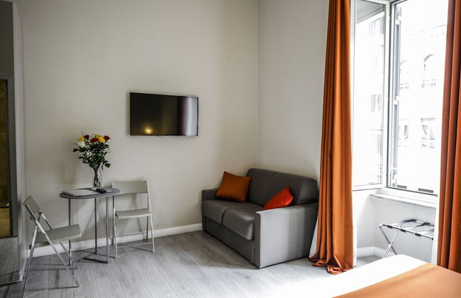 The Roman Empire Guesthouse - Photo 6