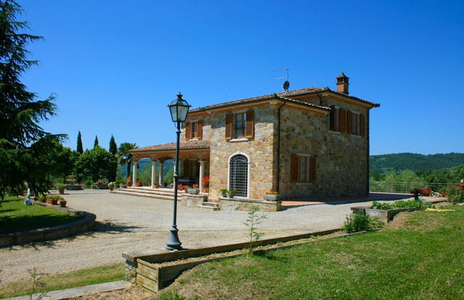 Stunning private villa for 8 guests with private pool, WIFI, TV, terrace, pets allowed and parking - Photo 38