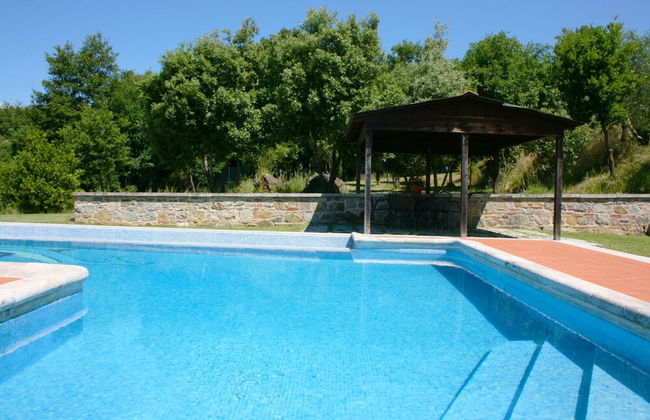 Stunning private villa for 8 guests with private pool, WIFI, TV, terrace, pets allowed and parking - Photo 28