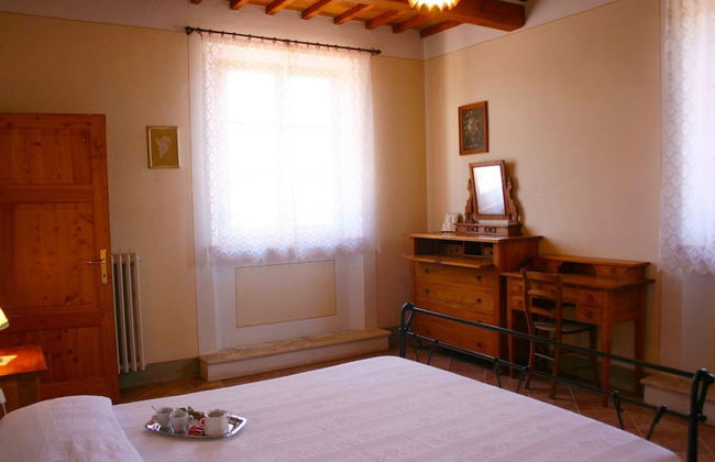Stunning private villa for 8 guests with private pool, WIFI, TV, terrace, pets allowed and parking - Photo 3