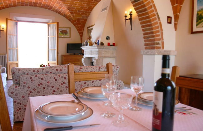 Stunning private villa for 8 guests with private pool, WIFI, TV, terrace, pets allowed and parking - Photo 12