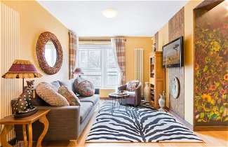Foto 1 - Quirky 1 Bedroom Apartment Next to Holyrood Palace