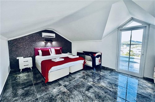 Photo 8 - Inviting 3-bedrooms Villa in Ovacik Fethiye Mugla