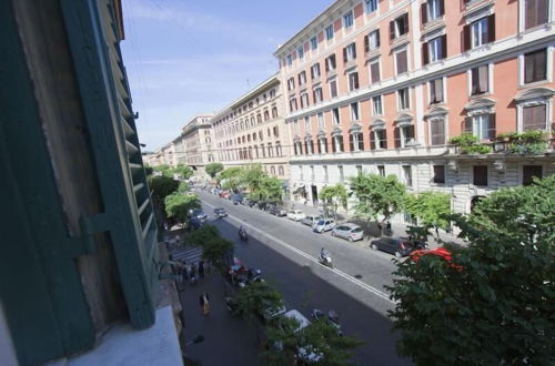 Foto 42 - Rome Armony Suites