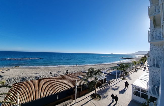 Tre Balconi Sul Mare Beach - Foto 18