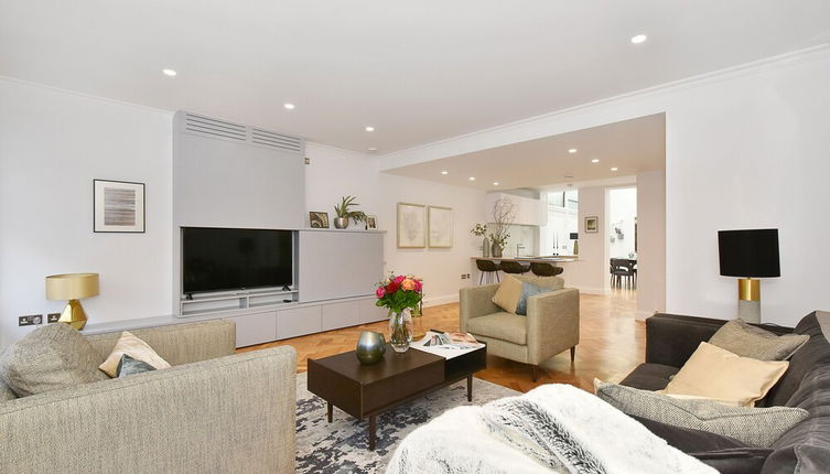 Photo 1 - Huge Mayfair 3 Bed 3 5 Bath 10 Million Air Con