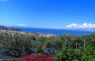 Foto 1 - Lavish Mansion in Sorrento With Garden