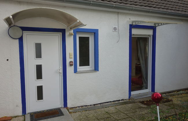 Tolstov-Hotels Large 3 Room Apartment with Garden - Foto 4