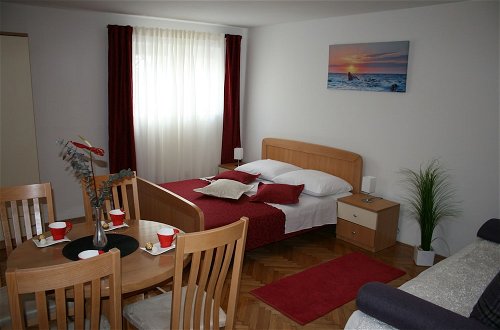 Foto 2 - Apartments Josipa