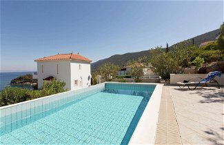 Foto 1 - Beautiful Villa in Agia Paraskevi Samos With Private Swimming Pool
