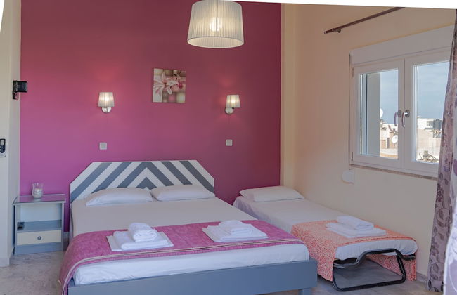 Saint-Trope Studios - Foto 12