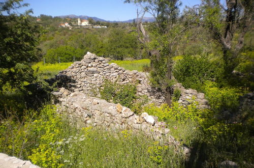 Foto 23 - Cosy Holiday Home With Garden in Leonidio