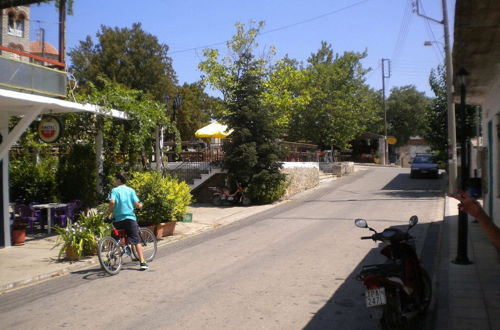 Photo 30 - Cosy Holiday Home With Garden in Leonidio